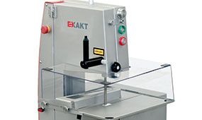 EXAKT 302